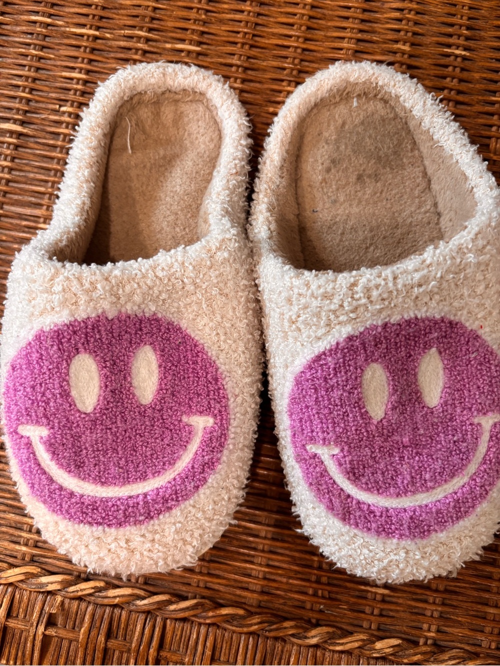Kids Cream Slippers with Pink Smiley Face